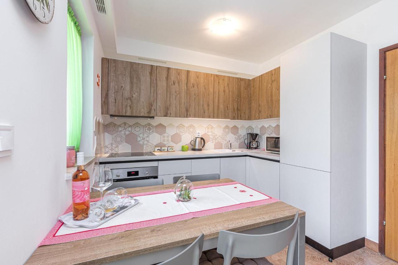 Apartment Mirijana Tar-Vabriga Luaran gambar